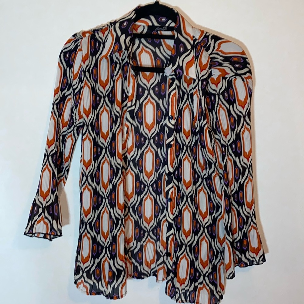Funky women's blouse. Lightweight stretchy